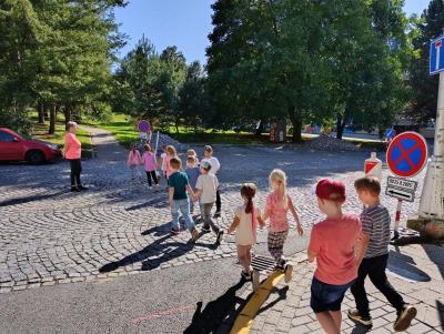 BEZPEČNÁ CESTA DO ŠKOLY