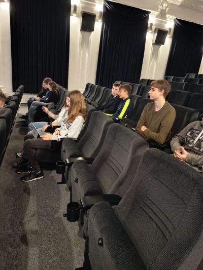 Umělá inteligence a virtuální realita ve výuce