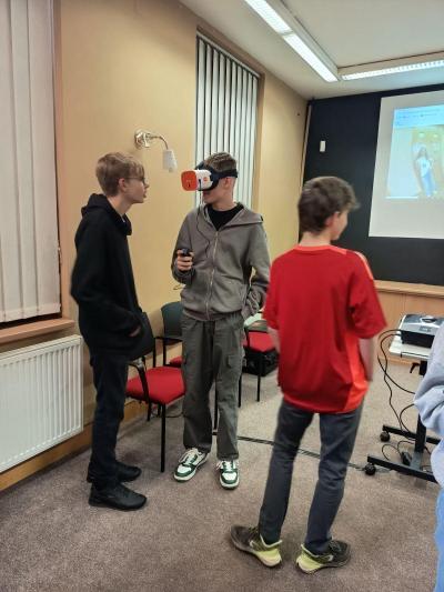 Umělá inteligence a virtuální realita ve výuce