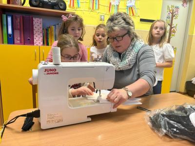 Workshop Šití ve školní družině
