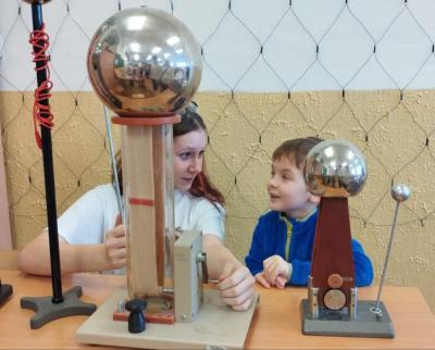 Den otevřených dveří